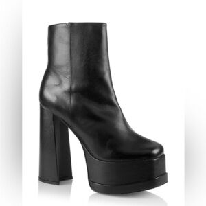 Schutz Selene Black Leather Platform Boots Size 10